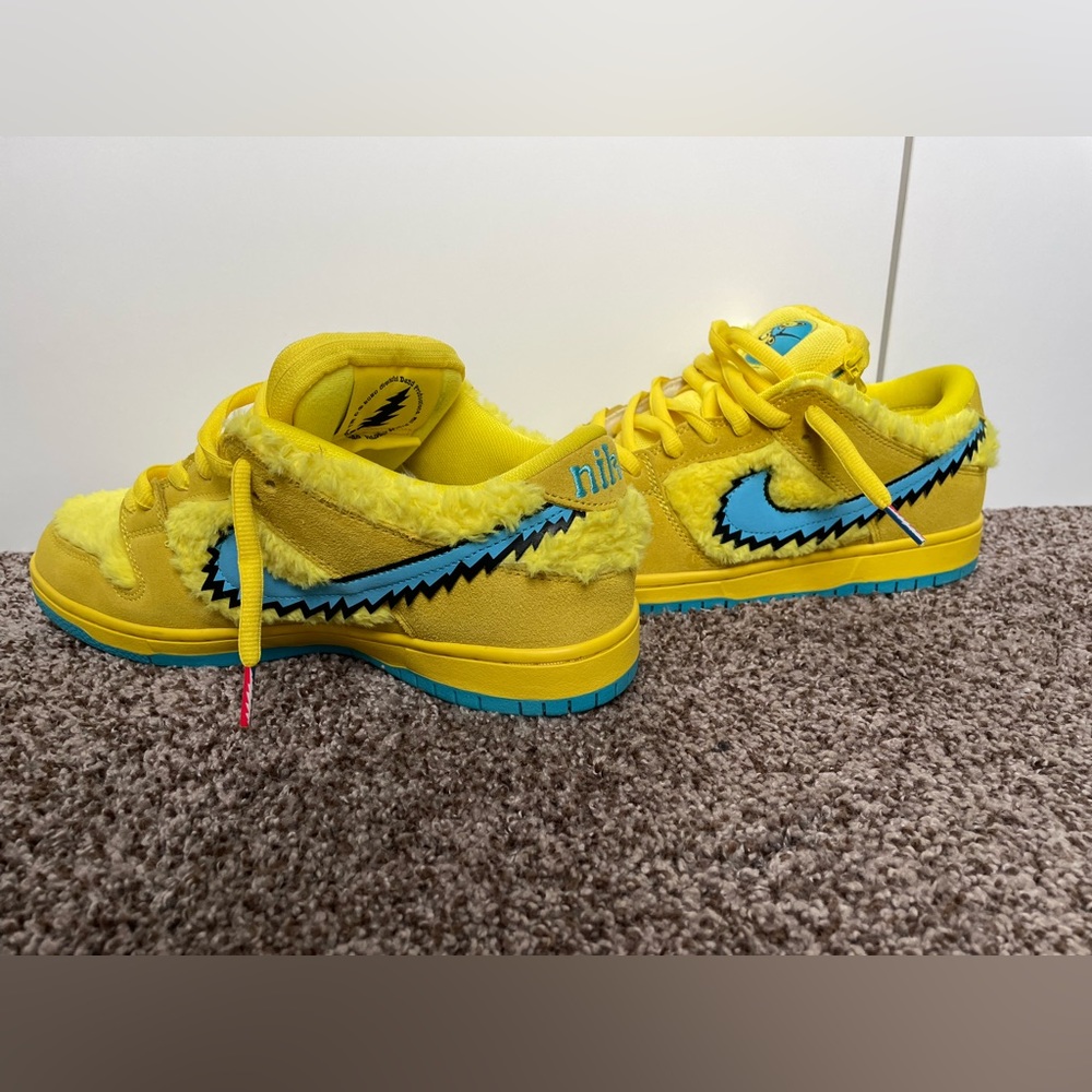 Nike sb dunk “grateful dead bears opti yellow”